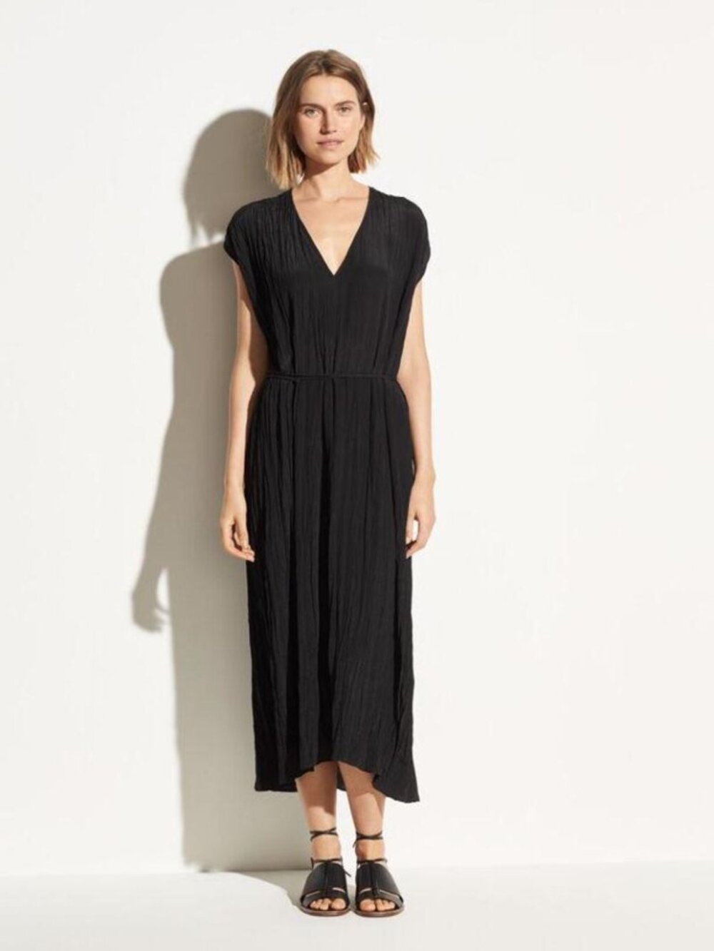 Vince Crinkle Pleat V-Neck Maxi Dress Black Oversized Flowy Quiet Luxury